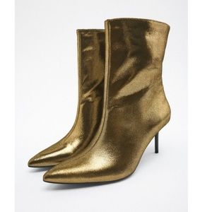 NWT Zara Woman Metallic Gold Tone Thin Heel Ankle Boots Size 6
